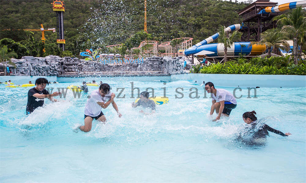 滑梯使用玻璃钢材质有什么优势?